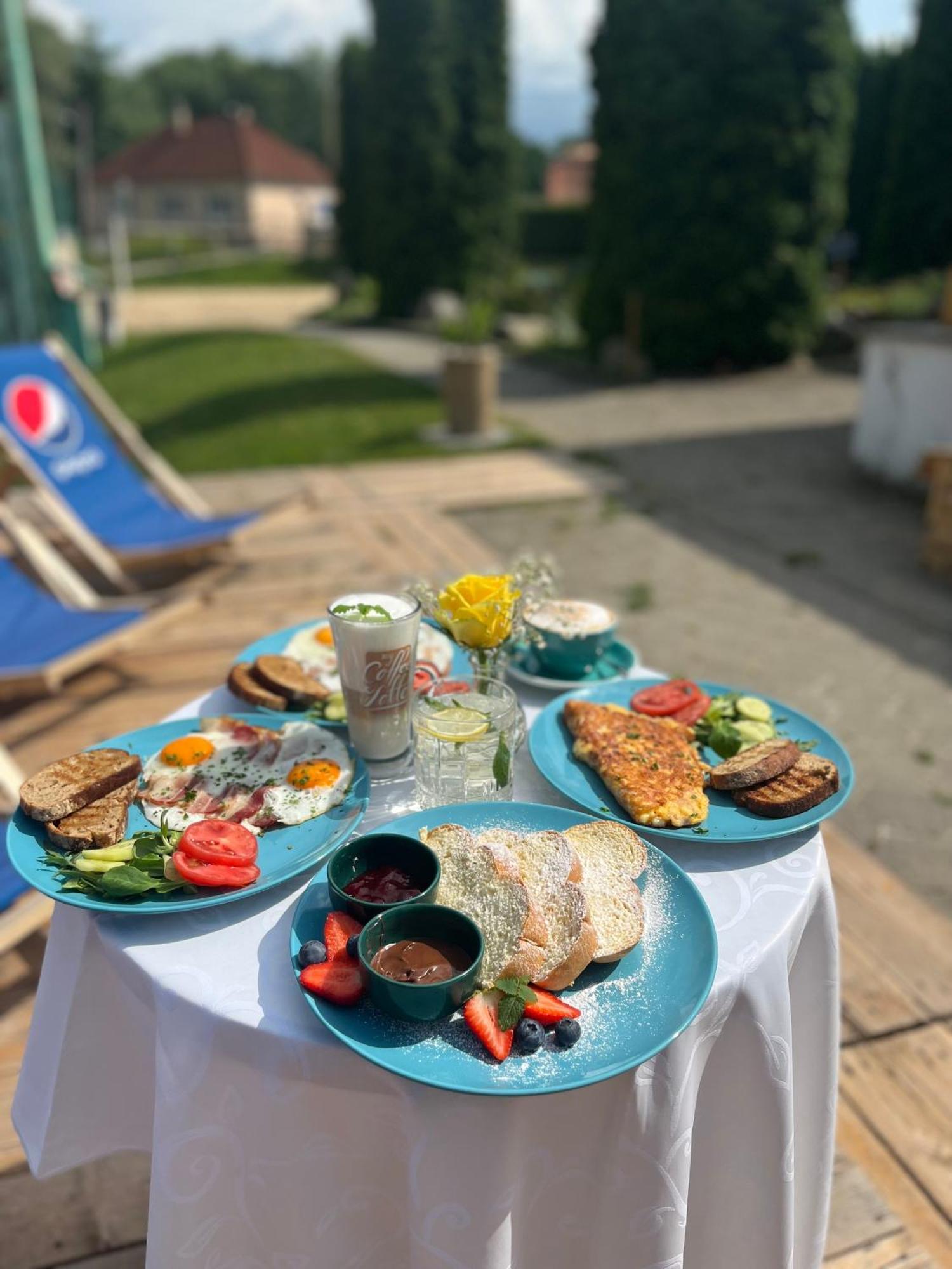 Športmotel Raketa Prievidza Exteriér fotografie